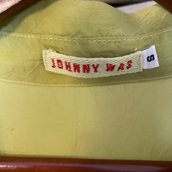 Johnny Was Green Embroidered Button Down Shirt. NWOT Retails for 195.00 - Picture 3 of 9